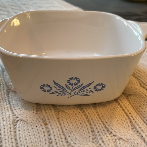 Set of 2 Corning Ware Cornflower Blue Small Casserole Dishes P-43-B & P-41. - Picture 15 of 15